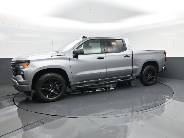 Used 2024 Chevrolet Silverado 1500 Custom w/ Turbomax Blackout Package AWD/4WD image 5