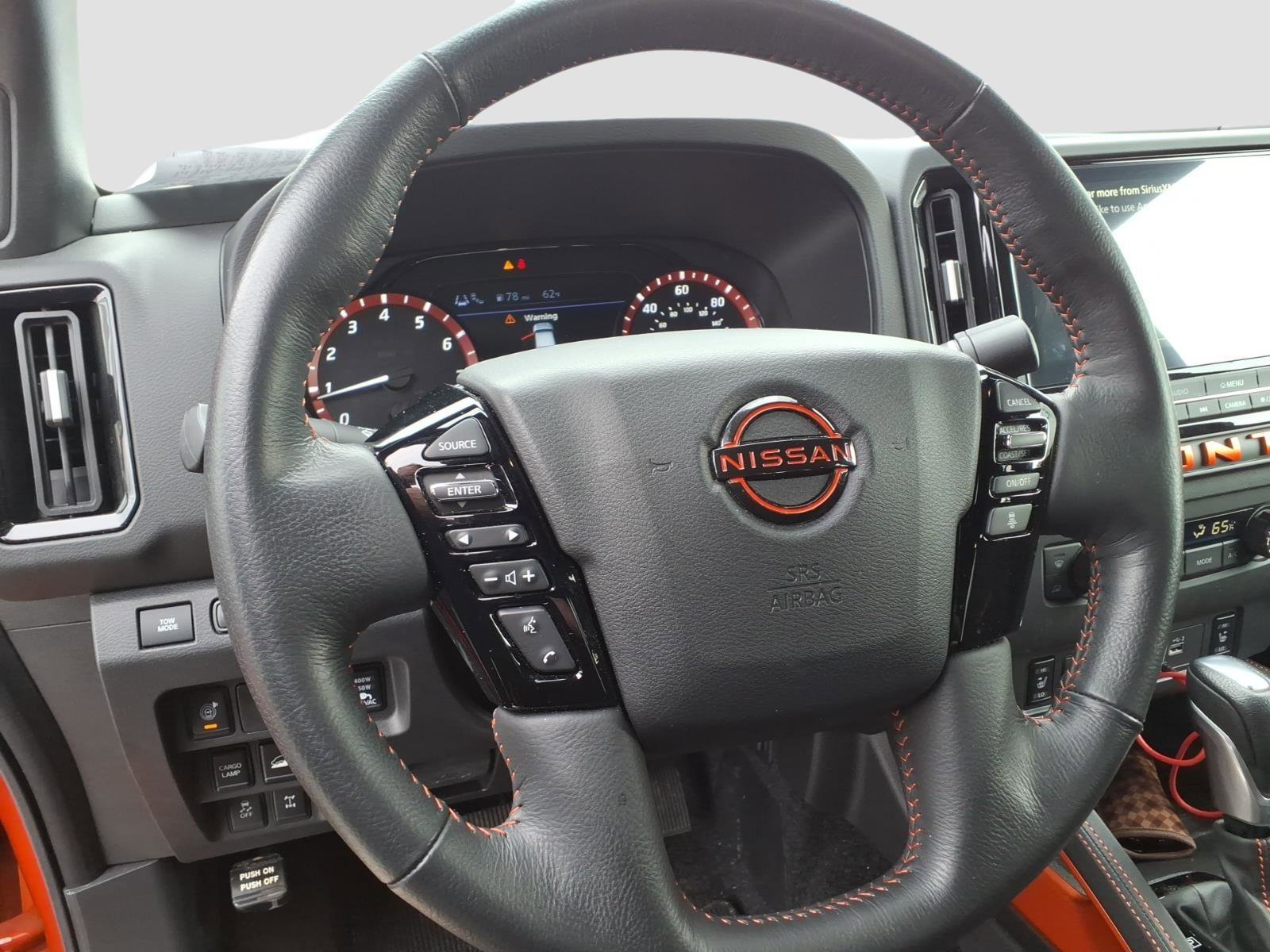Used 2025 Nissan Frontier PRO-4X w/ Pro Convenience Package image 8