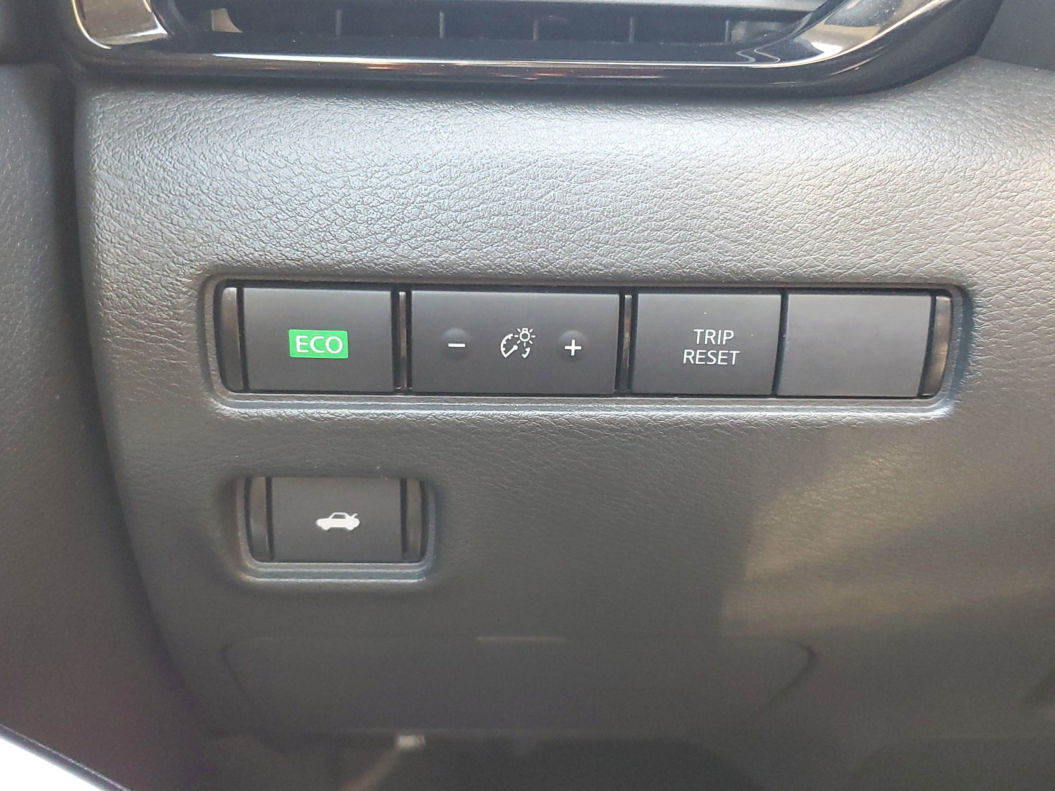 Certified 2023 Nissan Sentra SR image 27