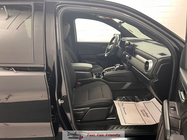 Used 2023 Chevrolet Colorado LT image 39
