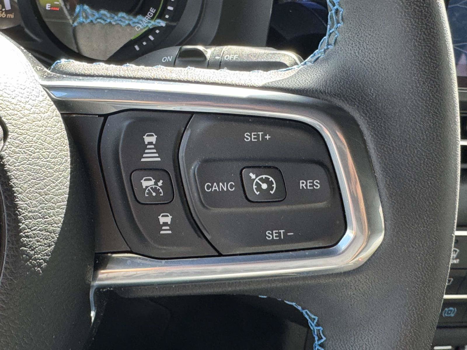 Used 2024 Jeep Wrangler High Altitude AWD/4WD image 19