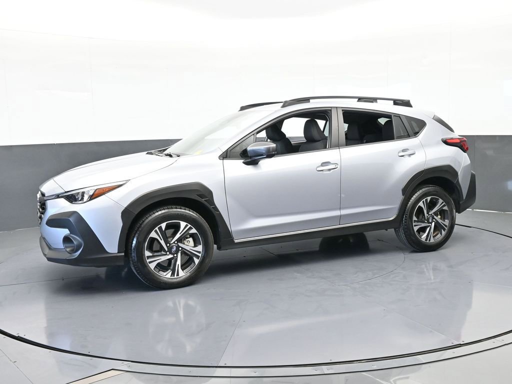 Used 2024 Subaru Crosstrek 2.0i Premium image 2