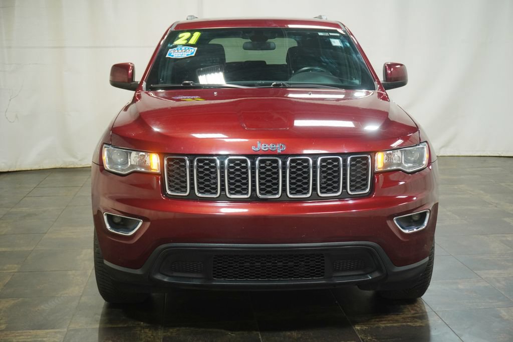 Used 2021 Jeep Grand Cherokee Laredo w/ Security & Convenience Group AWD/4WD image 10