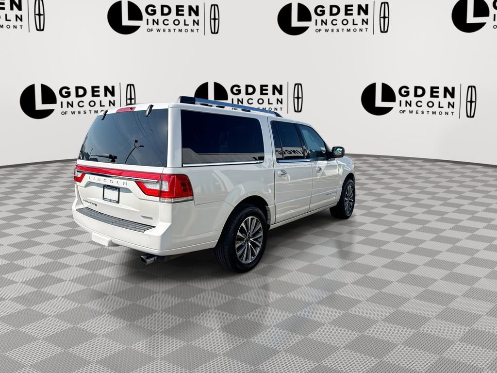 Used 2016 Lincoln Navigator L Select image 8