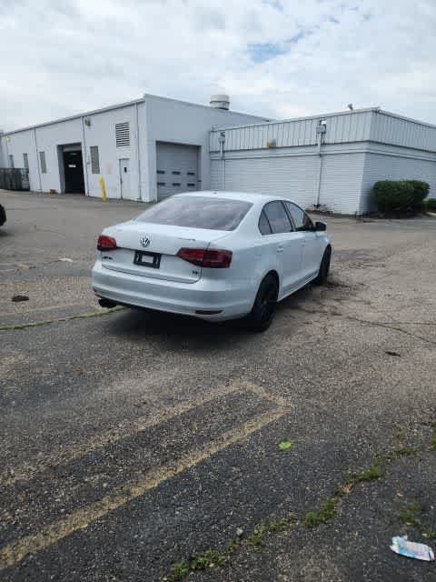 Used 2017 Volkswagen Jetta S w/ Jetta S Cold Weather Package FWD image 15