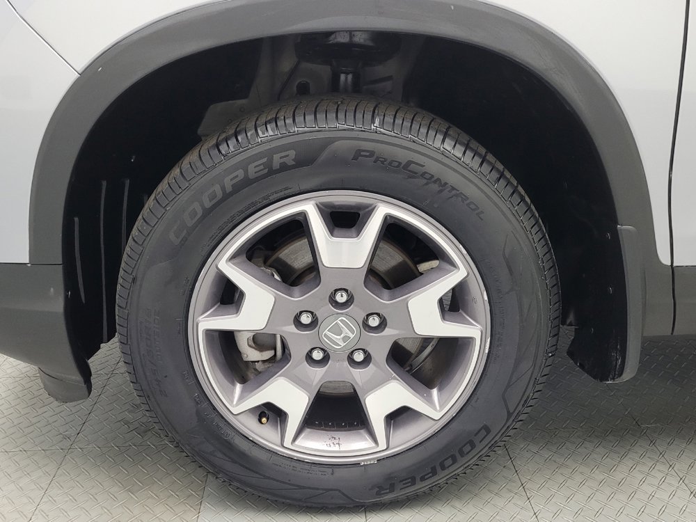 Used 2022 Honda Passport TrailSport image 31