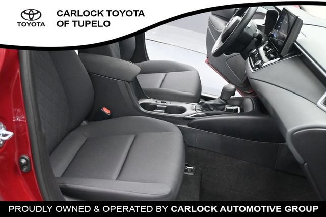 Used 2026 Toyota Corolla LE FWD image 31