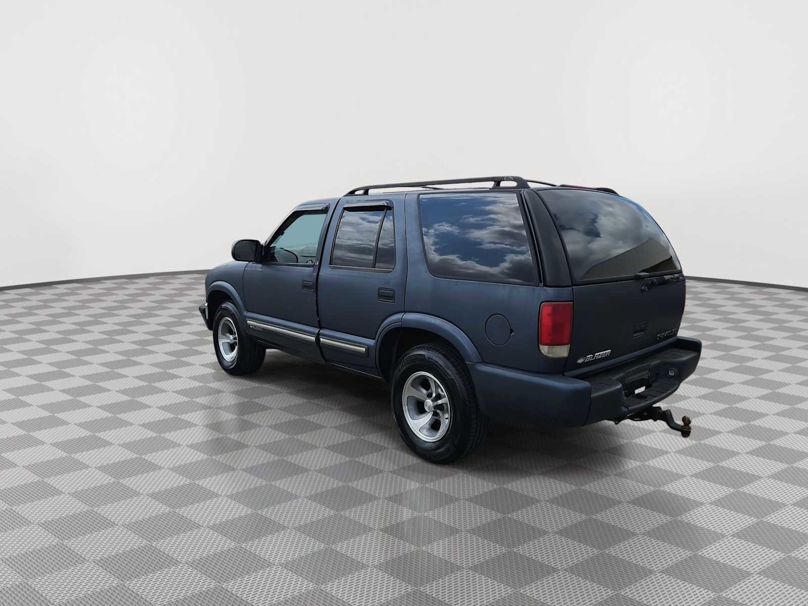 Used 2000 Chevrolet Blazer LS w/ LS Preferred Equipment Group image 6