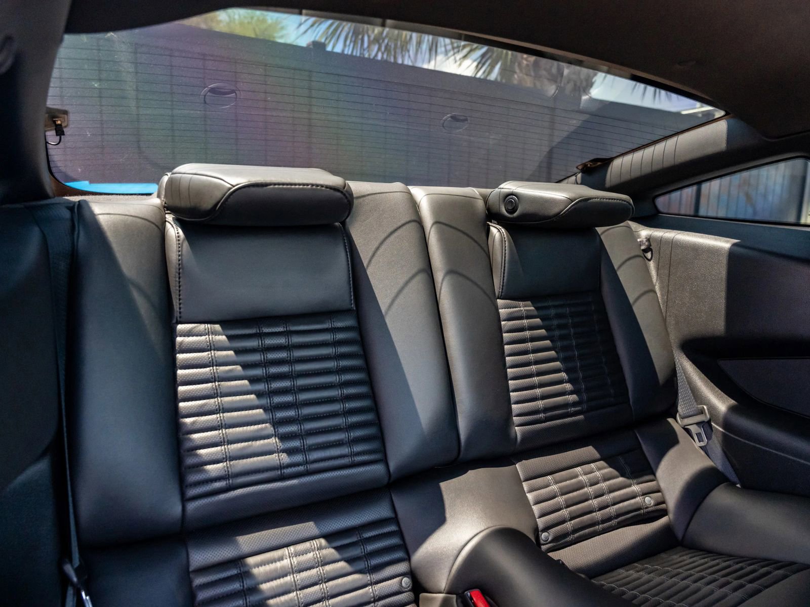 Used 2013 Ford Mustang Shelby GT500 RWD image 22