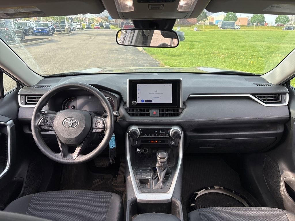 Used 2023 Toyota RAV4 LE image 18