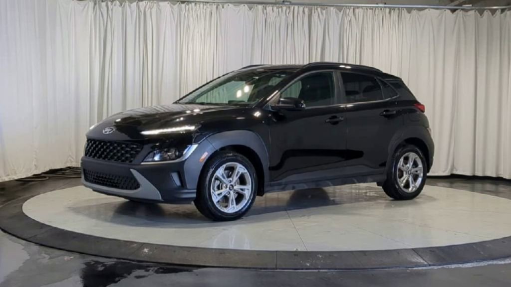 Used 2023 Hyundai Kona SEL AWD/4WD image 5