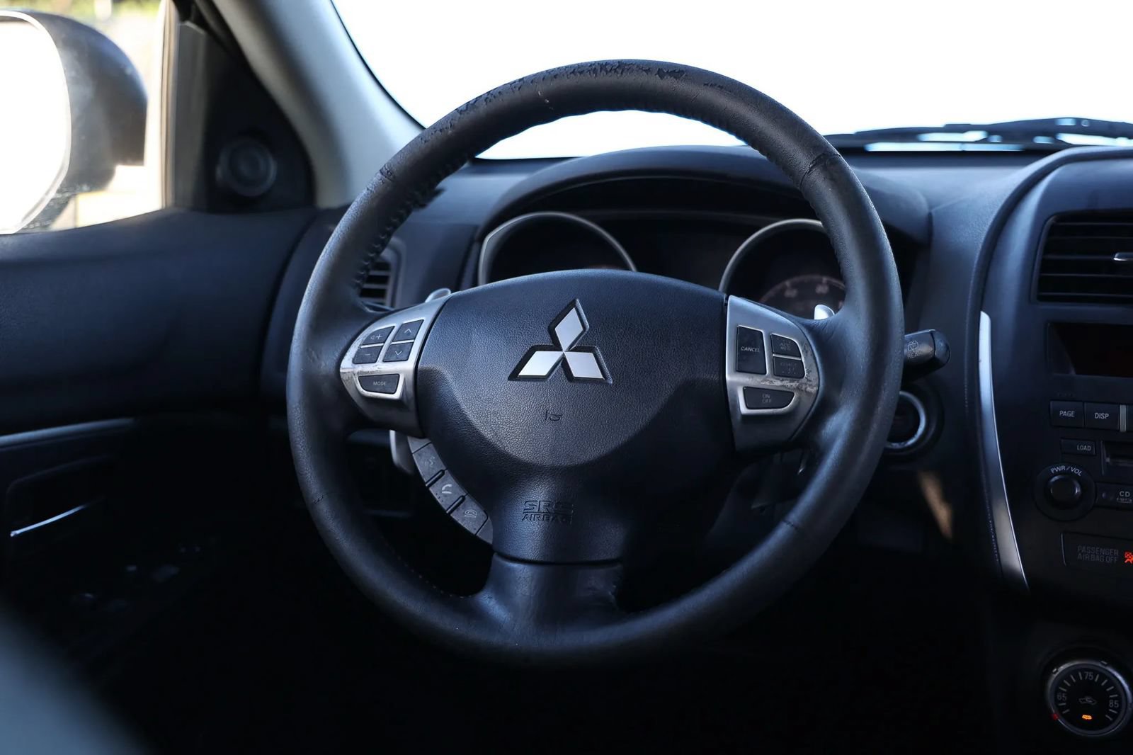Used 2011 Mitsubishi Outlander Sport SE FWD image 29