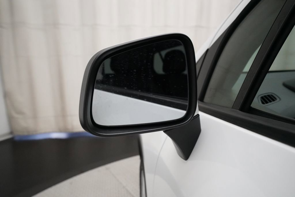 Certified 2022 Chevrolet Trax LT w/ LT Convenience Package image 24