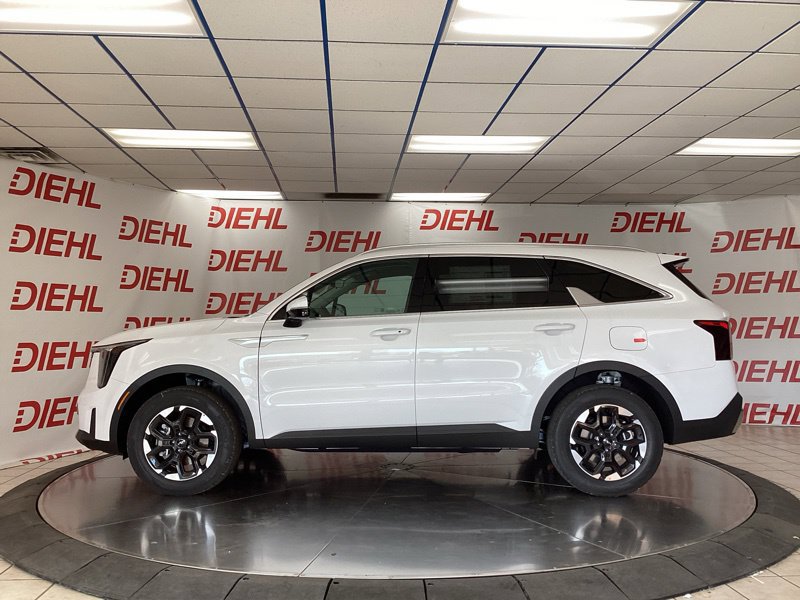 New 2026 Kia Sorento S AWD/4WD image 4