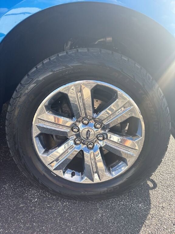 Used 2019 Ford F150 XLT w/ Equipment Group 302A Luxury image 11