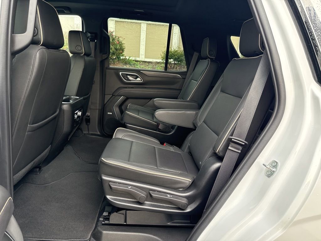 Used 2023 GMC Yukon SLT image 43