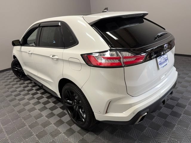 Used 2022 Ford Edge ST w/ Equipment Group 401A AWD/4WD image 9