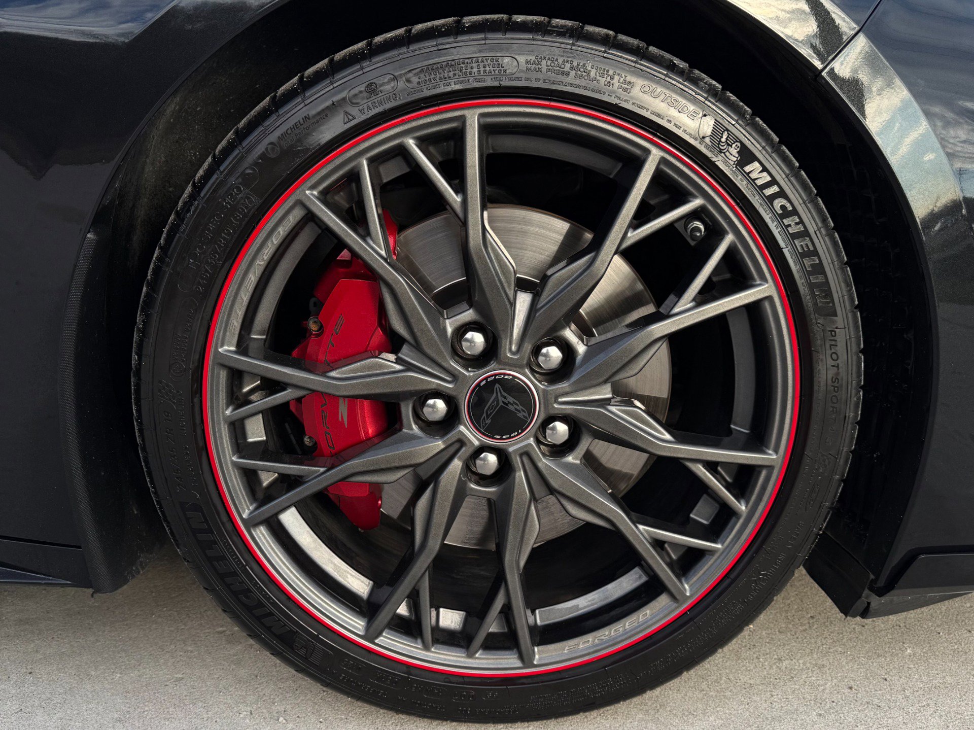 Used 2023 Chevrolet Corvette Stingray Premium Conv w/ Z51 Performance Package image 11