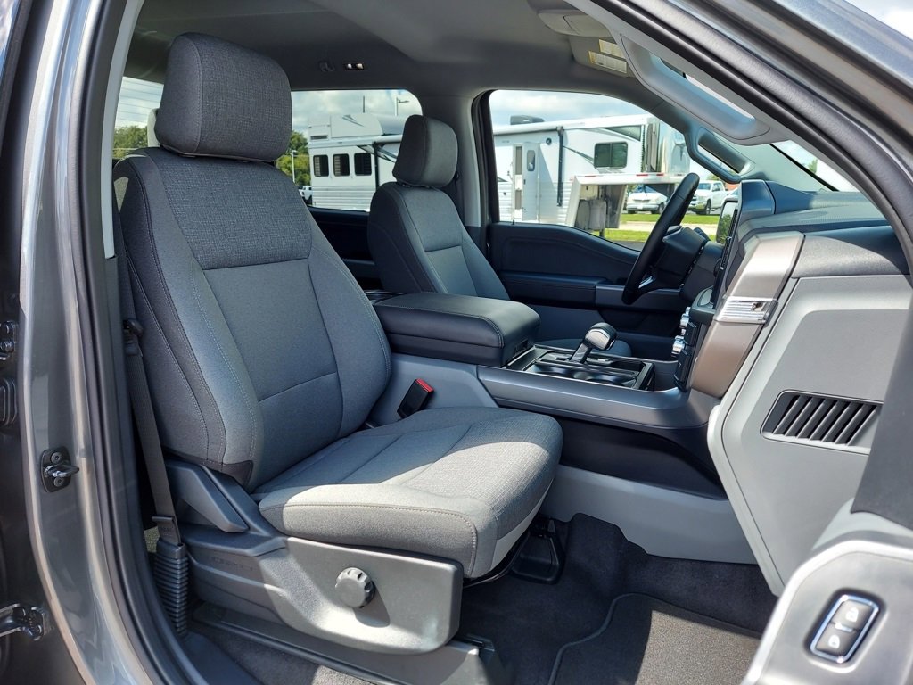 Used 2025 Ford F150 Lightning XLT w/ Max Trailer Tow Package image 22