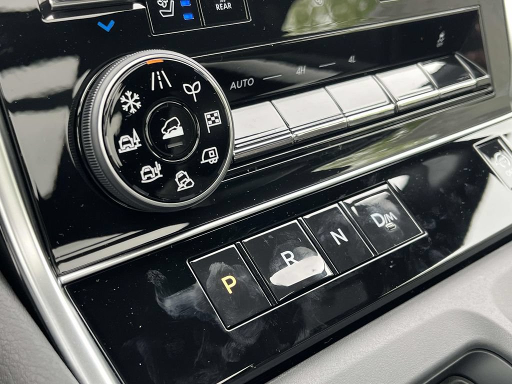 New 2026 Nissan Armada Platinum AWD/4WD image 24