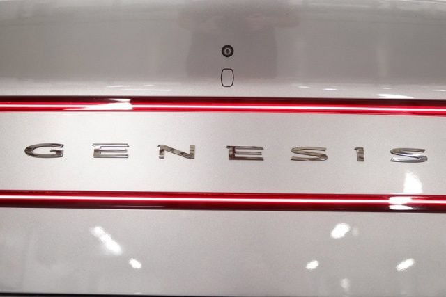 Used 2023 Genesis G90 3.5T AWD/4WD image 18