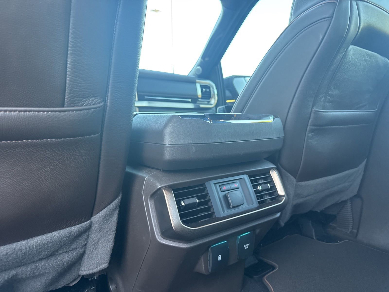 Used 2024 Ford F150 King Ranch image 24