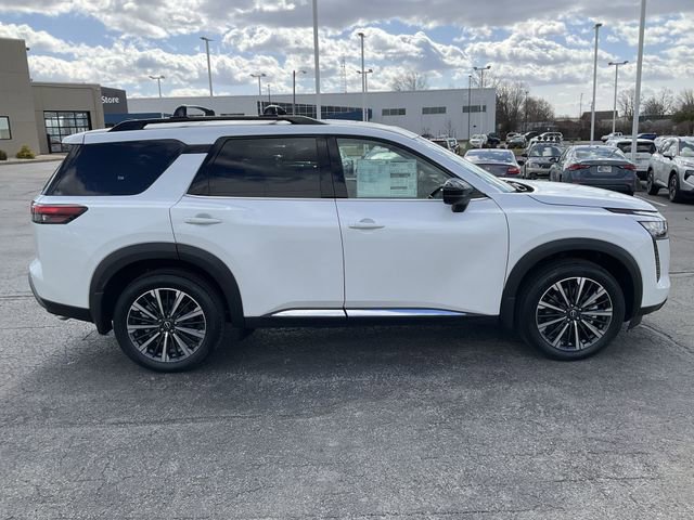 New 2026 Nissan Pathfinder Platinum w/ Accent Package image 32