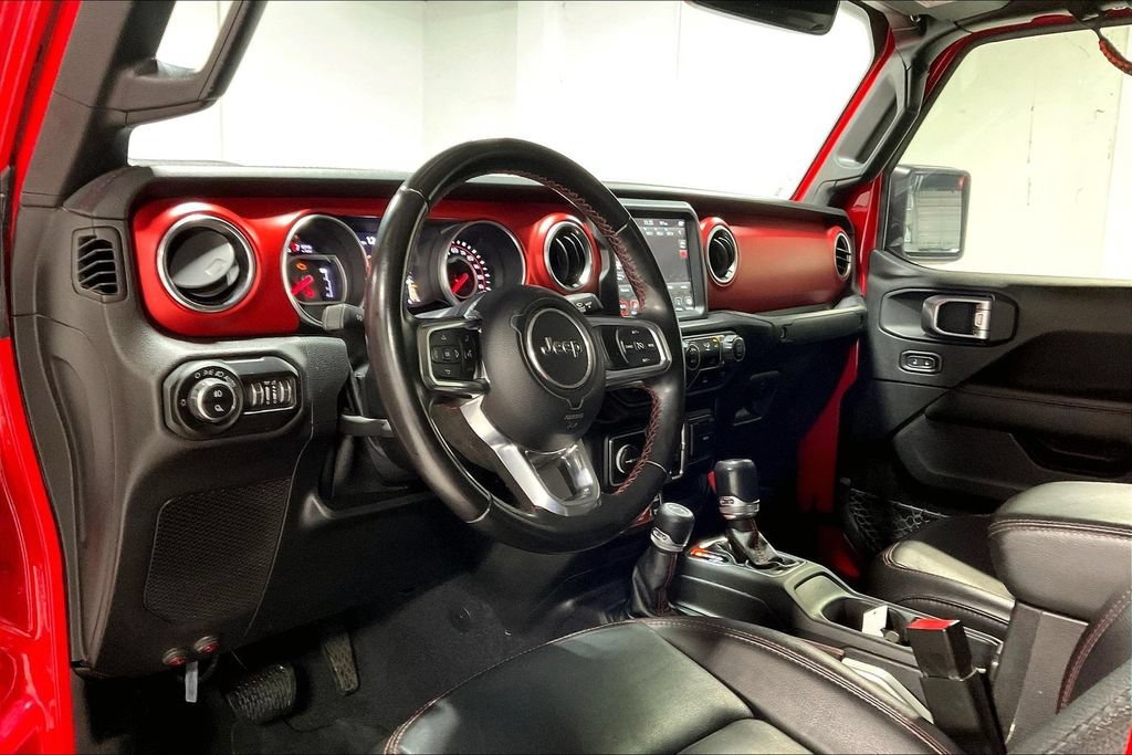 Used 2020 Jeep Gladiator Rubicon w/ Dual Top Group AWD/4WD image 16