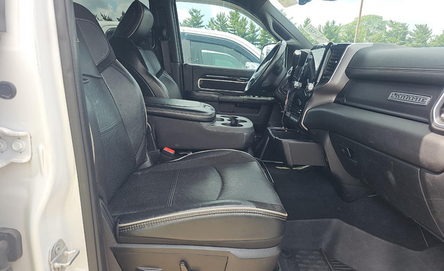 Used 2021 RAM 3500 Laramie w/ Night Edition AWD/4WD image 14