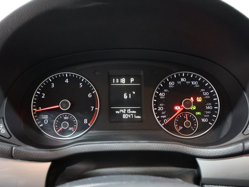 Used 2015 Volkswagen Passat 1.8T S image 33