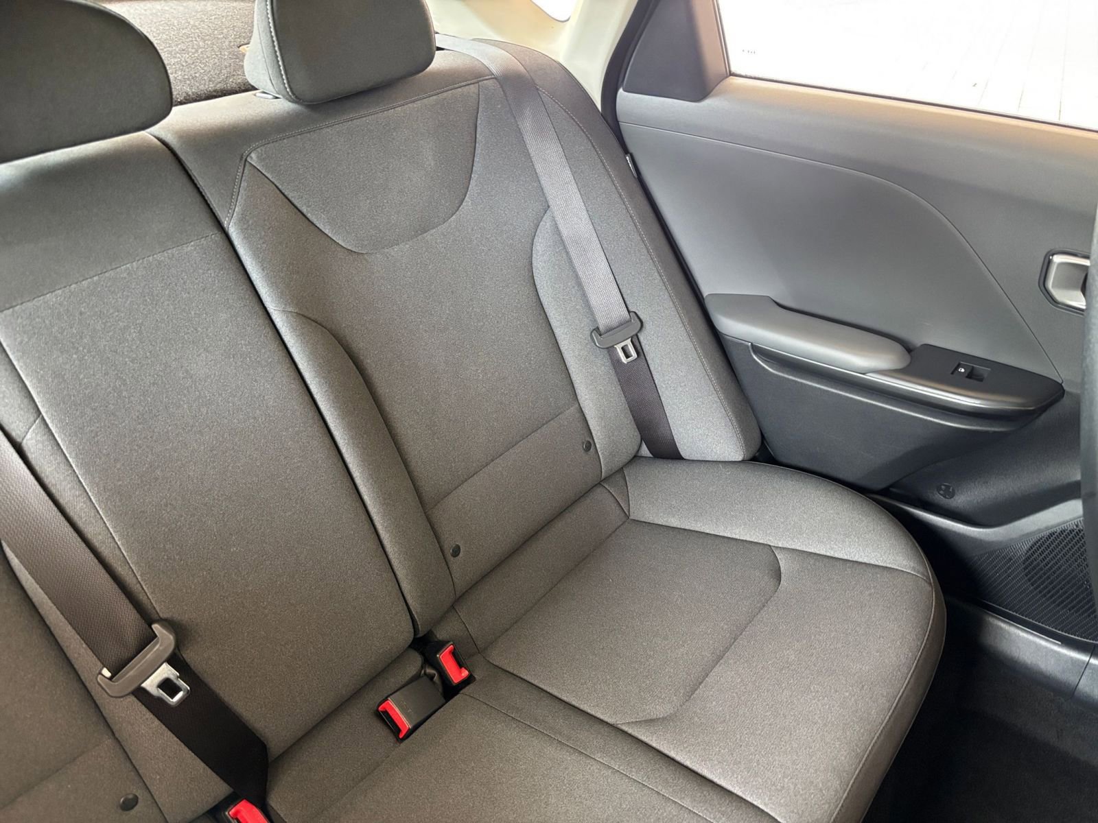 Used 2025 Kia K4 FWD image 36