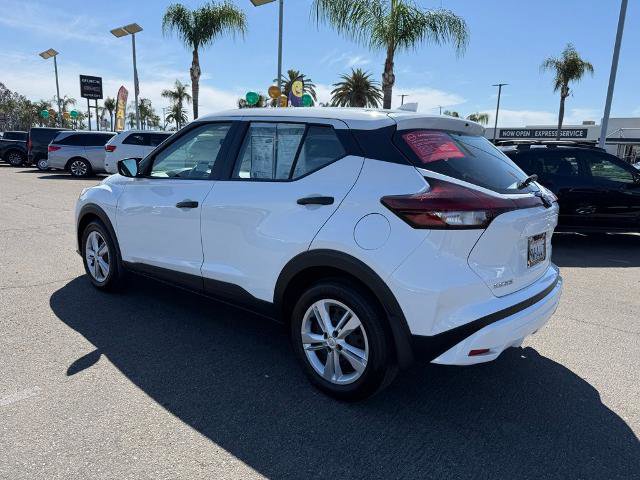 Certified 2025 Nissan Kicks Play S image 4