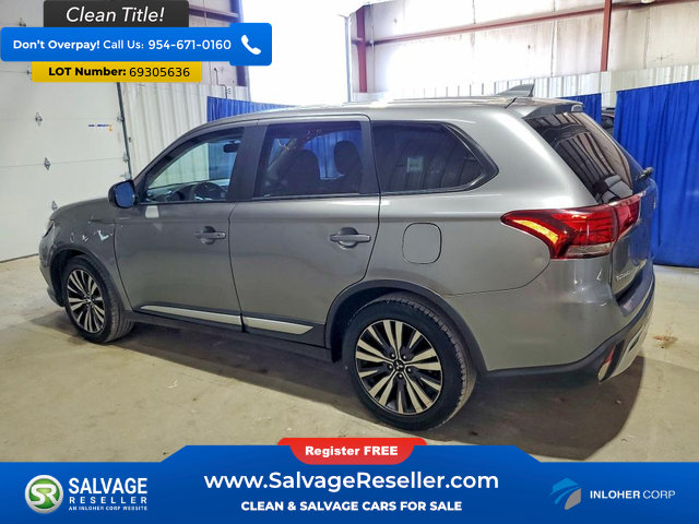 Used 2020 Mitsubishi Outlander ES FWD image 3