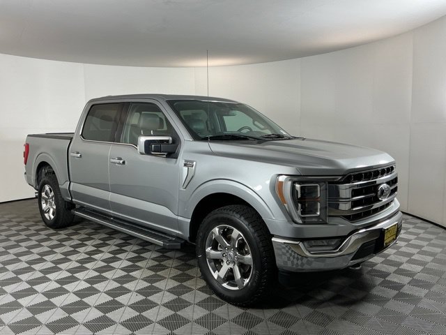 Used 2021 Ford F150 Lariat w/ Equipment Group 502A High AWD/4WD image 3