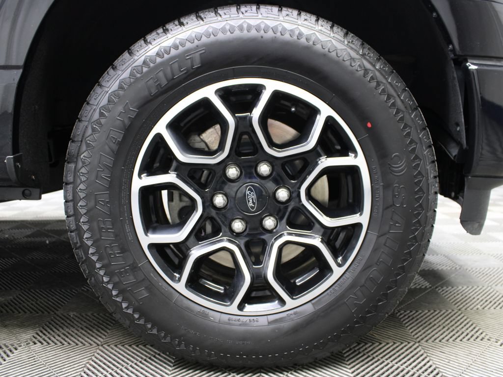 Used 2022 Ford F150 XLT w/ Equipment Group 302A High AWD/4WD image 13