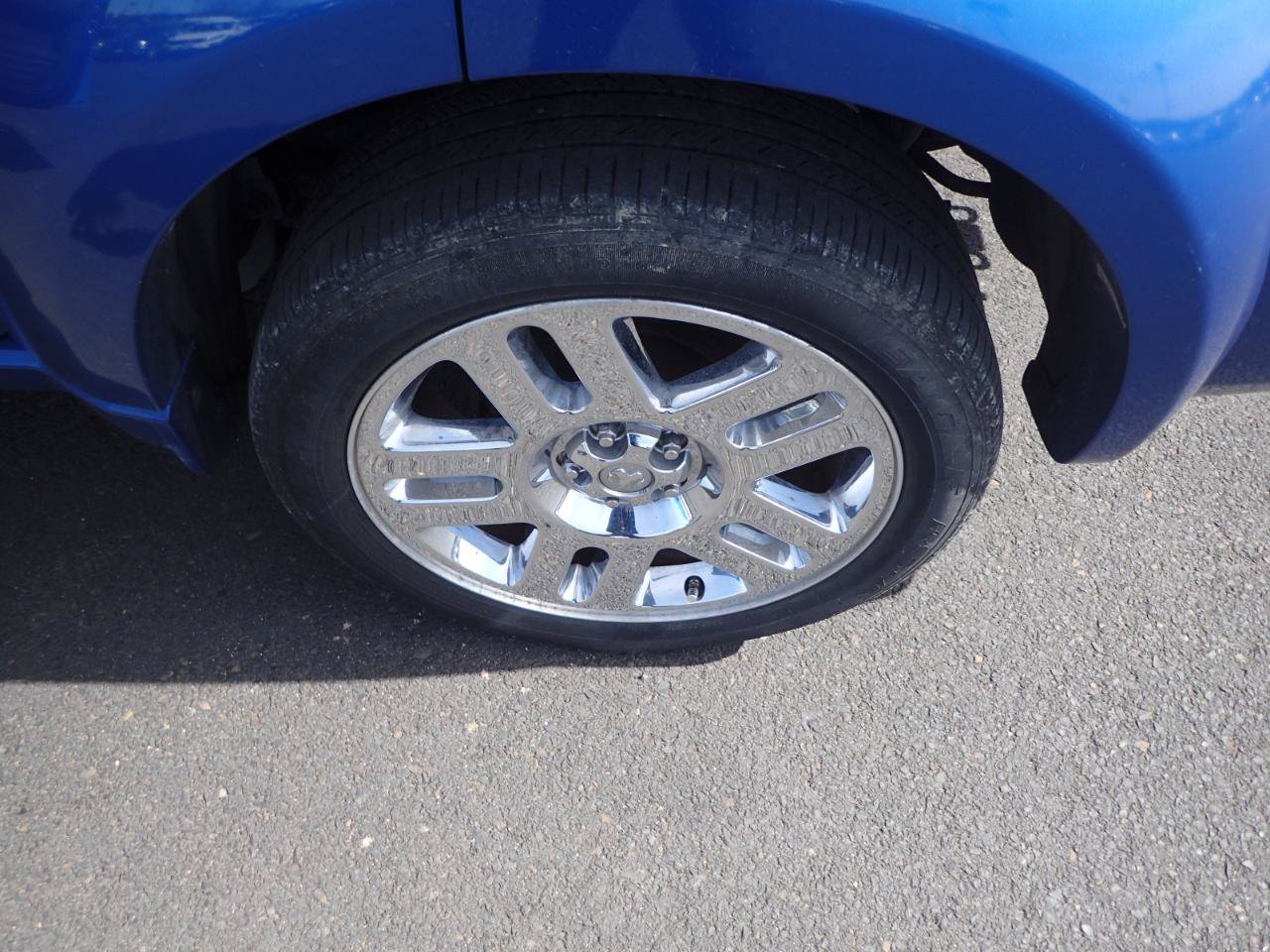 Used 2007 Dodge Nitro R/T AWD/4WD image 25