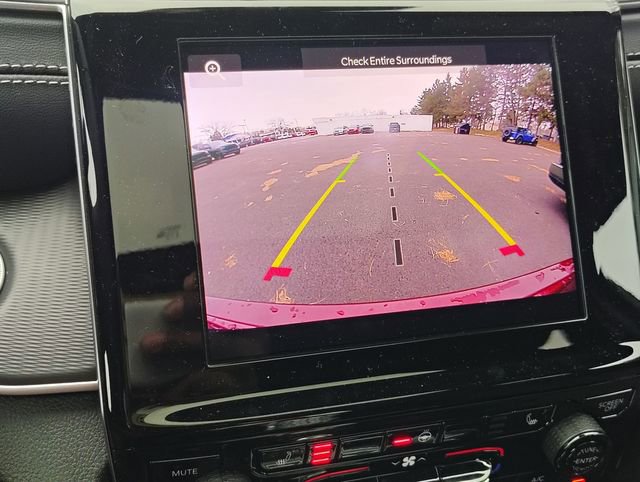 New 2025 Jeep Grand Cherokee Altitude image 3