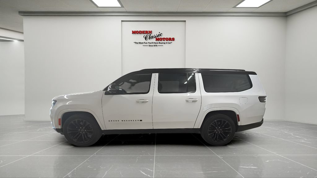 Used 2024 Jeep Grand Wagoneer L Series II w/ Quick Order Packagew 28T AWD/4WD image 2