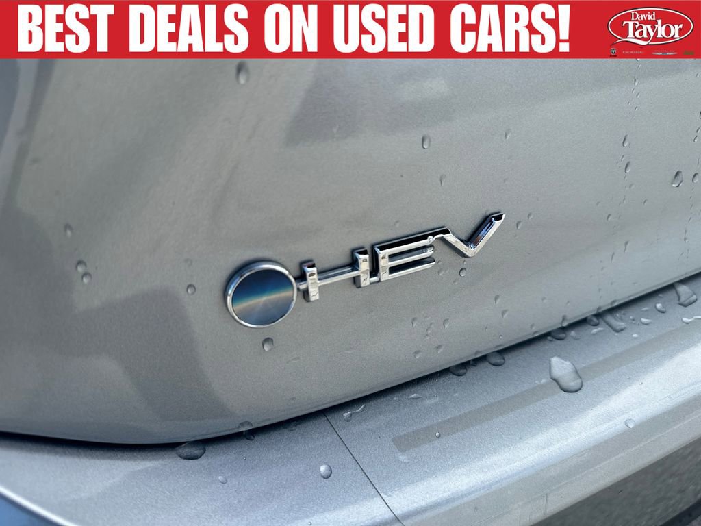 Used 2025 Toyota Camry LE w/ Convenience Package FWD image 36