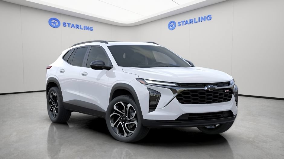 New 2026 Chevrolet Trax RS w/ Sunroof Package FWD image 5