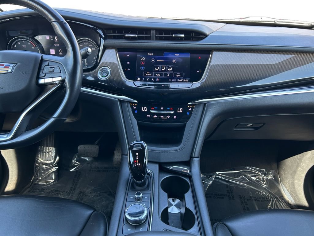 Used 2020 Cadillac XT6 Premium Luxury w/ Platinum Package image 12