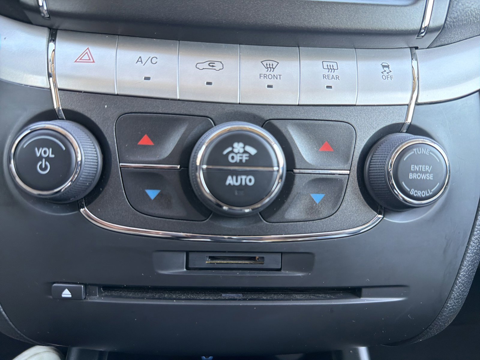 Used 2017 Dodge Journey GT image 22