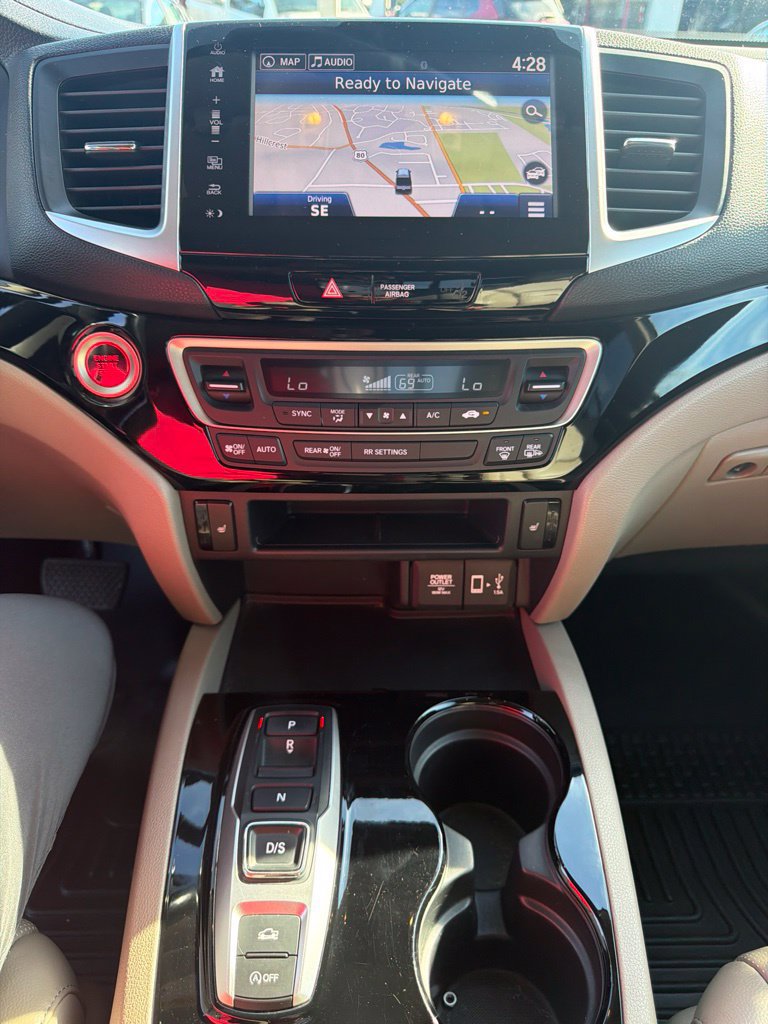 Used 2020 Honda Ridgeline RTL-E image 12