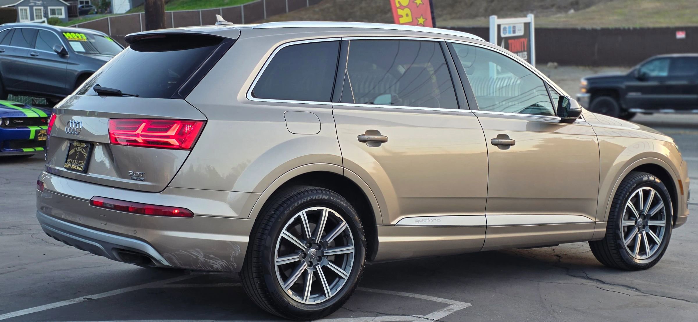 Used 2018 Audi Q7 3.0T Prestige w/ Prestige Package image 3