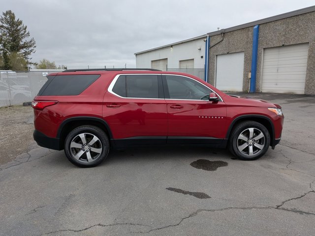 Used 2019 Chevrolet Traverse LT w/ LT Premium Package image 4