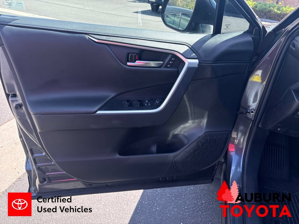 Certified 2023 Toyota RAV4 XSE AWD/4WD image 17