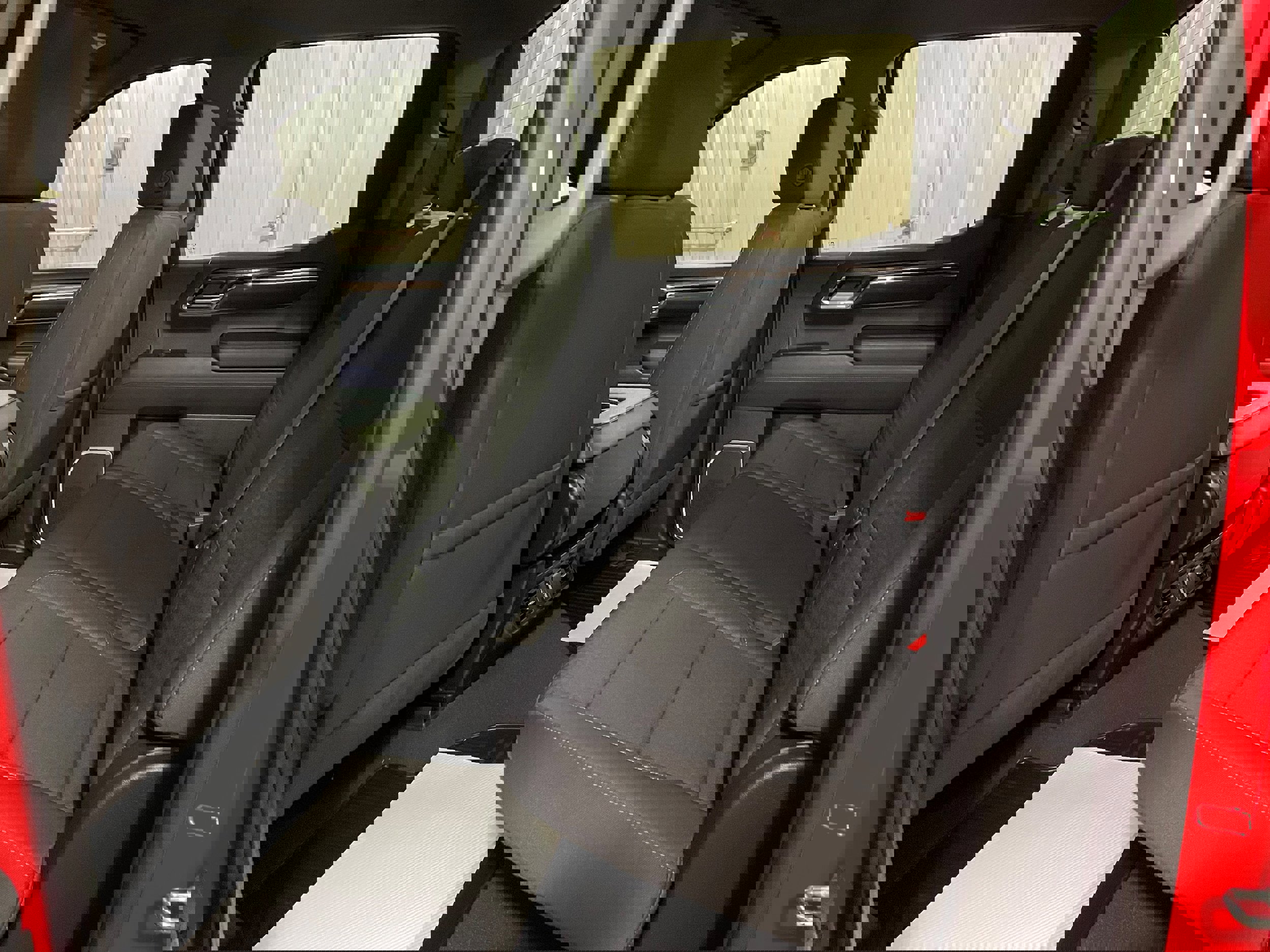 Used 2022 Chevrolet Silverado 1500 LT image 7