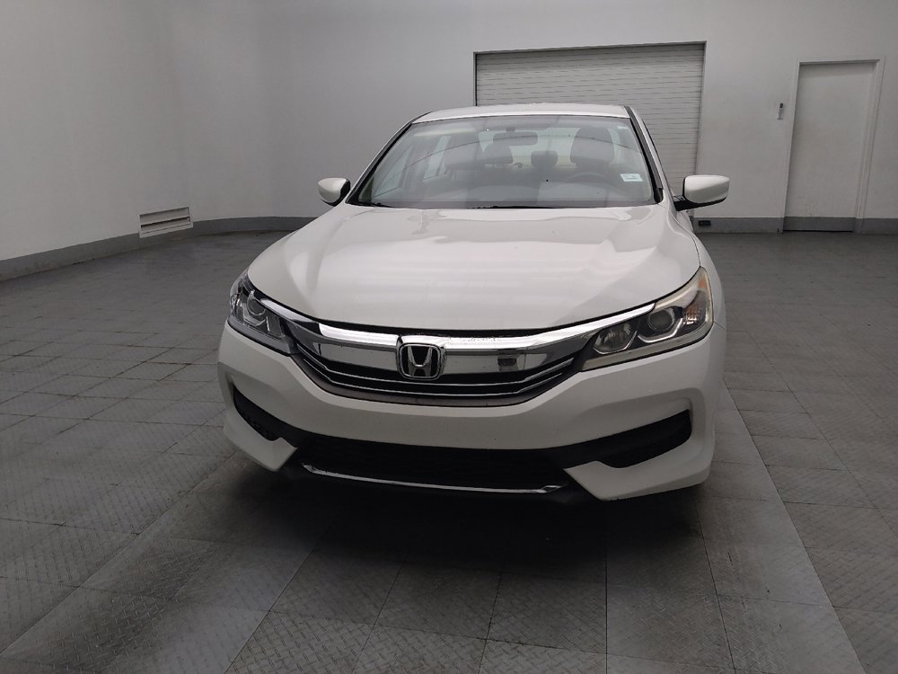 Used 2017 Honda Accord LX image 15