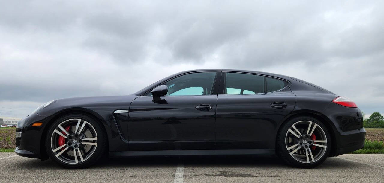 Used 2013 Porsche Panamera GTS image 2