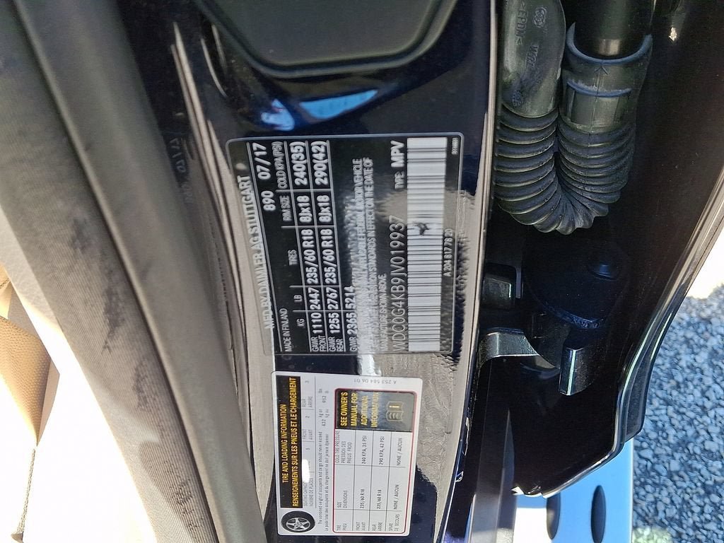 Used 2018 Mercedes-Benz GLC 300 4MATIC image 30